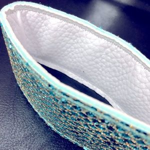 **Bling** Wristlet for keys.